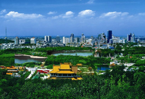 铁东